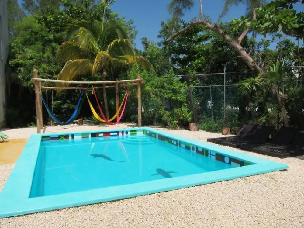 *** ホテル ホテルHacienda Punta Sam カンクン メキシコ